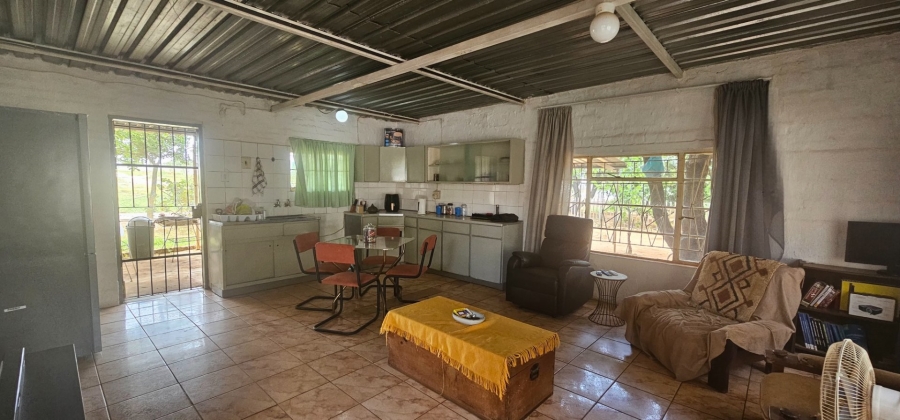 4 Bedroom Property for Sale in Hartbeespoort Rural North West